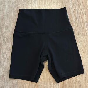 Lululemon align short